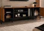 Meuble TV AUDREN 180 cm – Bois naturel et noir, 2 portes et 4 rangements